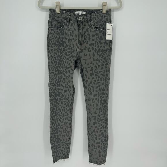 STS Blue Ellie High Rise Skinny Jeans Gray Leopard Print Raw Hem Size 25 NWT - Picture 3 of 5